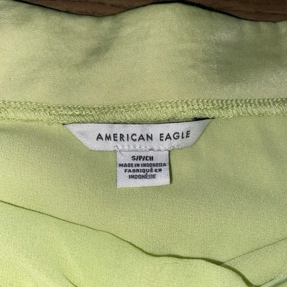 Green Flowy Skirt - Picture 3 of 4